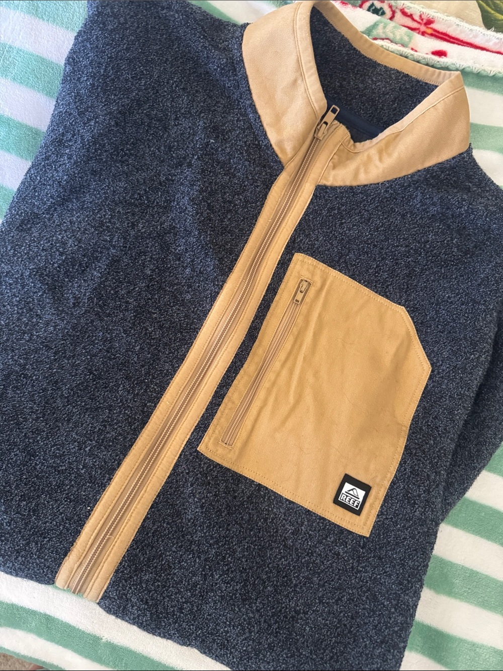 Reef Navy heather and Tan Contrast Zip Fleece Jacket w pockets